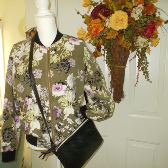 Floral Bomber Jacket - Picture 3 of 3